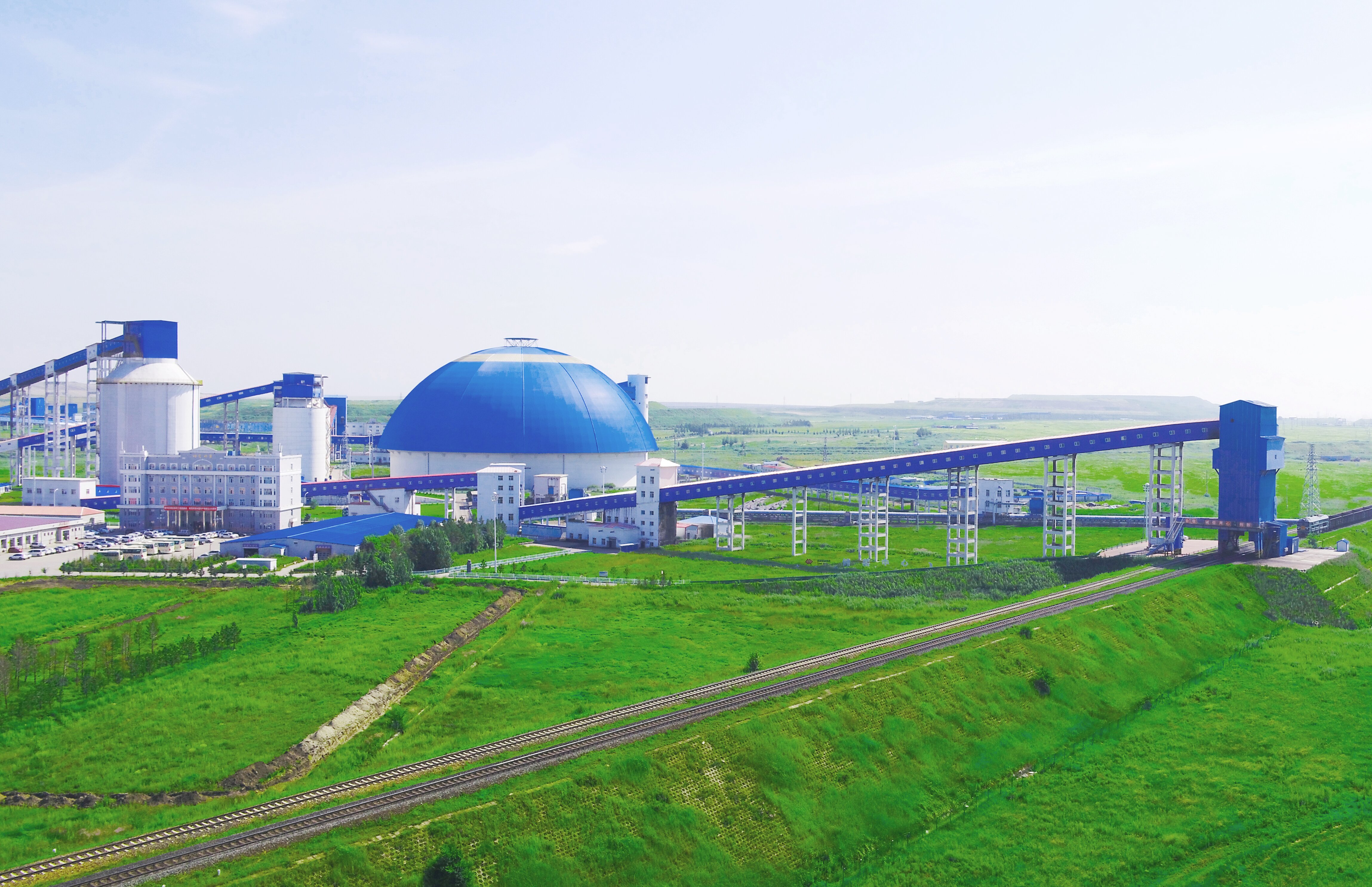 装上数智新引擎跑出发展加速度雁宝能源宝日希勒露天煤矿智能化建设