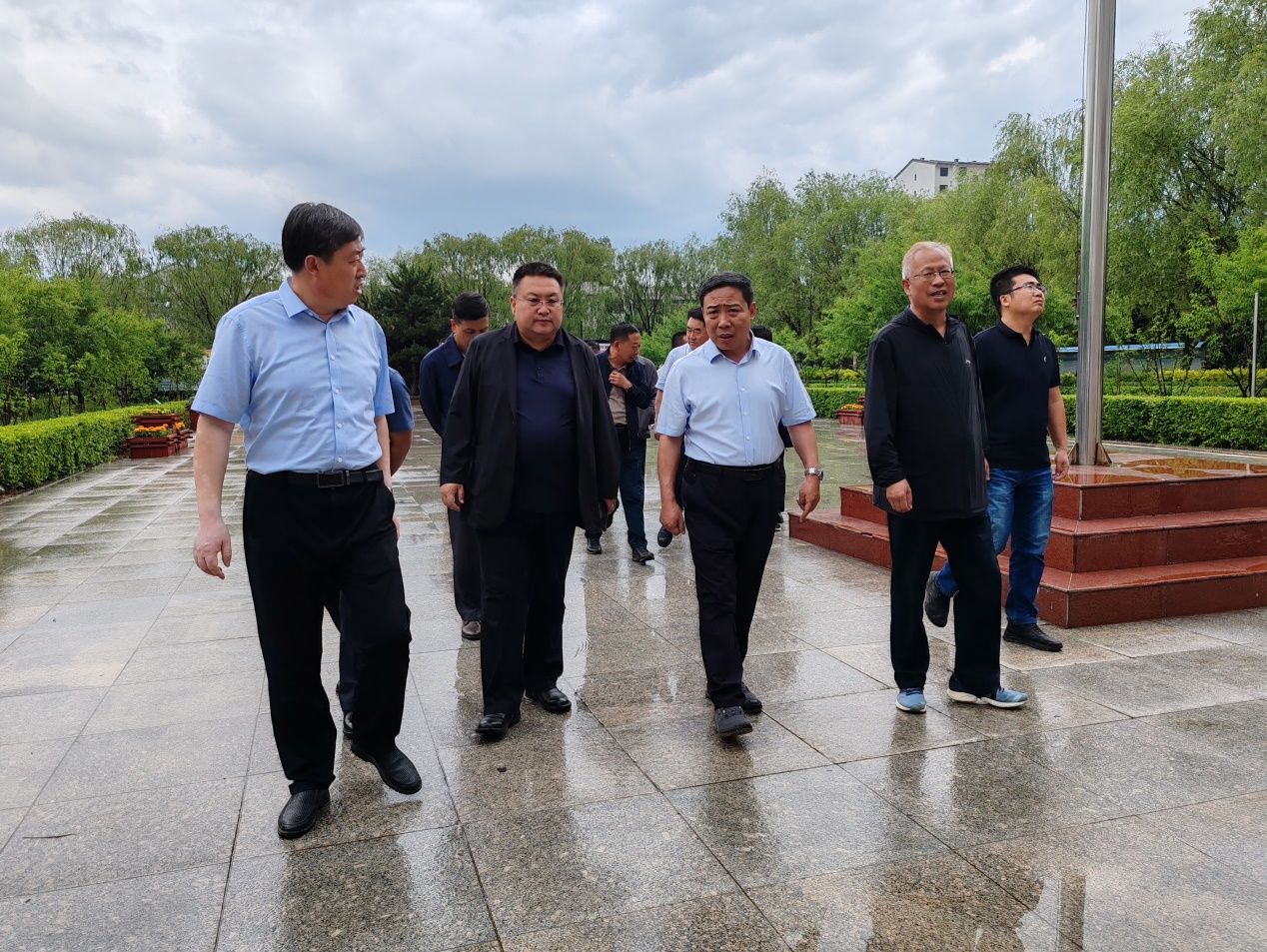 在凉城一中考点,刘进涛详细了解高考安全保密工作,网络